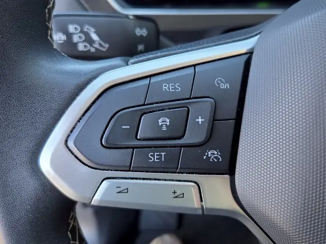 2023 Volkswagen Tiguan - $18,559