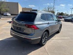 2023 Tiguan Thumbnail 16