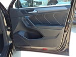 2023 Tiguan Thumbnail 10
