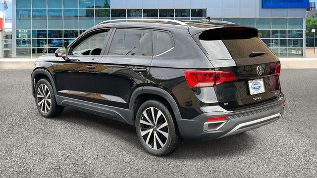 2023 Volkswagen Taos SE 4Motion
