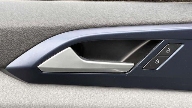 2023 Volkswagen Taos SE 4Motion