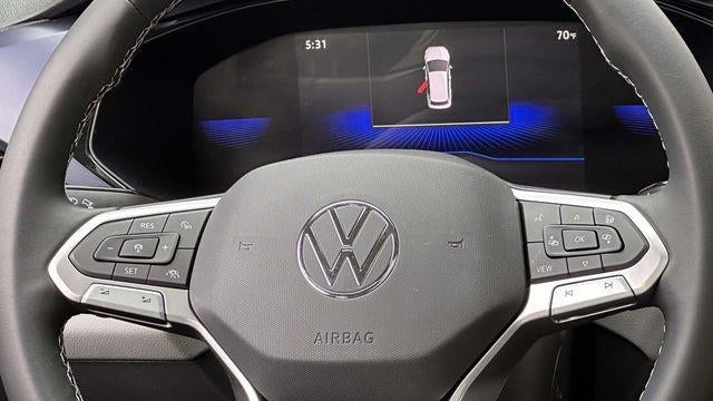 2023 Volkswagen Taos SE 4Motion