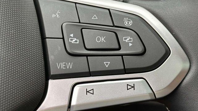 2023 Volkswagen Taos SE 4Motion