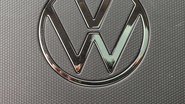 2023 Volkswagen Taos SE 4Motion