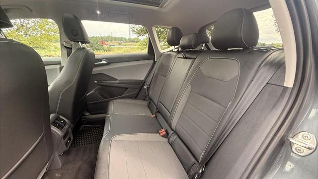 2023 Volkswagen Taos SE 4Motion