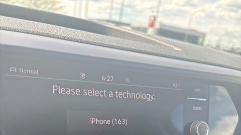 2023 Volkswagen Taos SE 4Motion