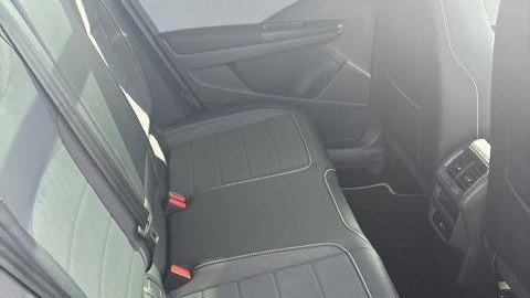 2023 Volkswagen Taos SE 4Motion