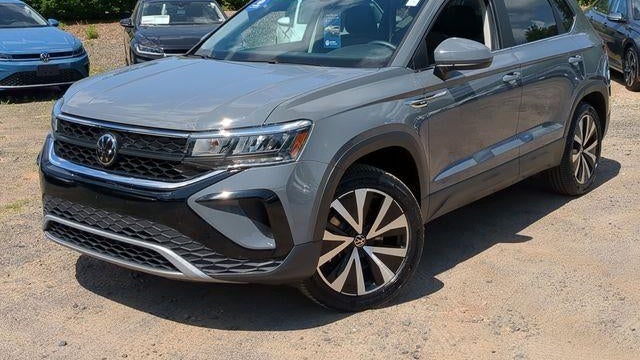 Preowned 2023 Volkswagen Taos SE 4Motion for Sale