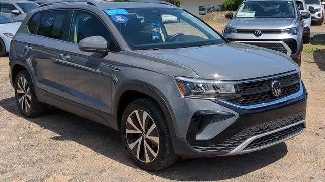 2023 Volkswagen Taos SE 4Motion