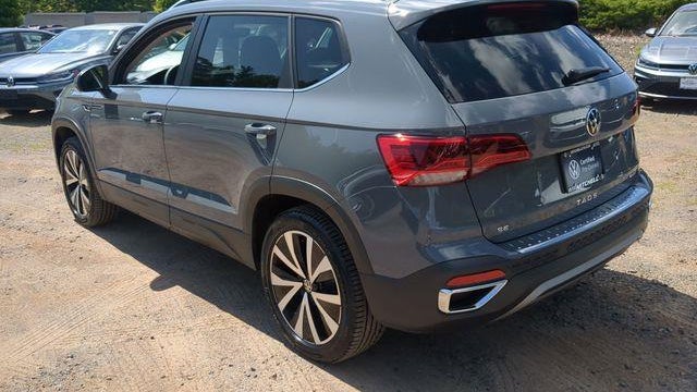 2023 Volkswagen Taos SE 4Motion