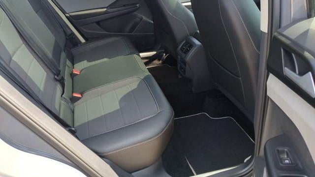 2023 Volkswagen Taos SE 4Motion