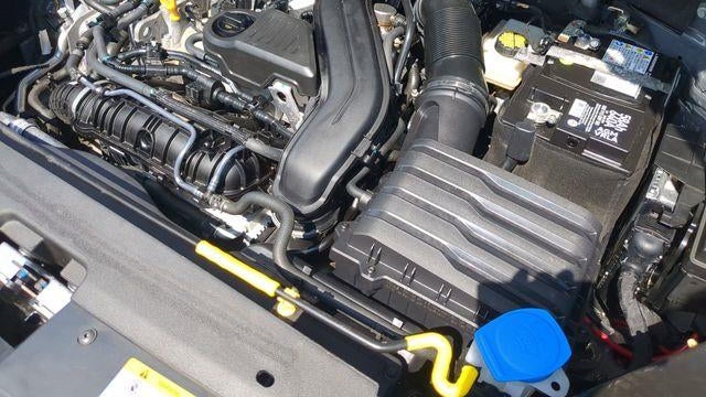 2023 Volkswagen Taos SE 4Motion