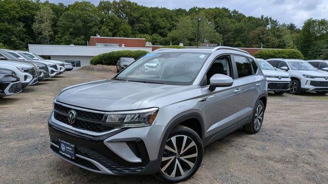 Preowned 2023 Volkswagen Taos SE 4Motion for Sale