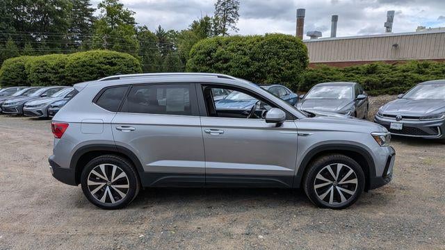 2023 Volkswagen Taos SE 4Motion