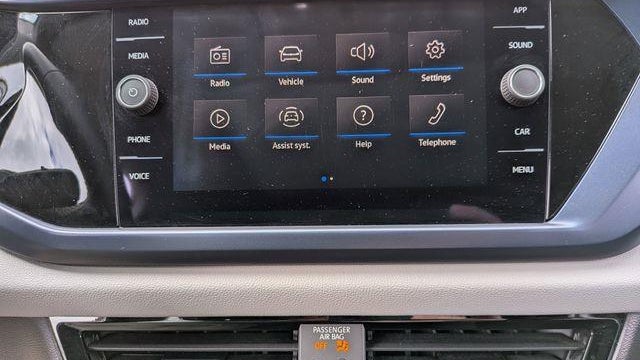 2023 Volkswagen Taos SE 4Motion