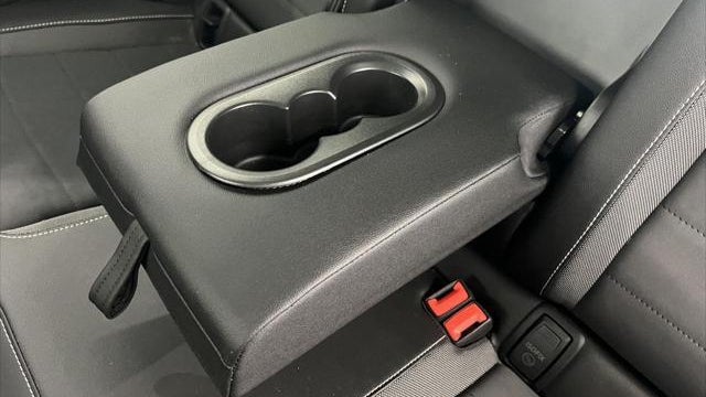 2023 Volkswagen Taos SE 4Motion
