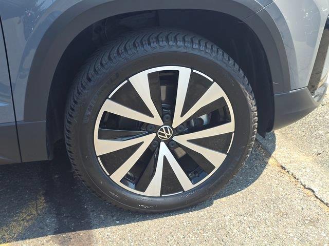 2023 Volkswagen Taos - $18,999