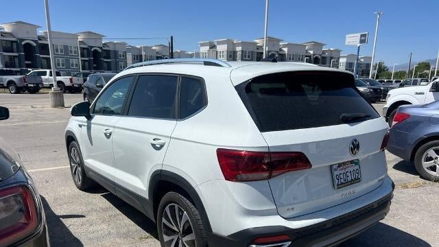 2023 Volkswagen Taos SE 4Motion