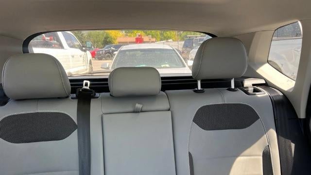 2023 Volkswagen Taos SE 4Motion