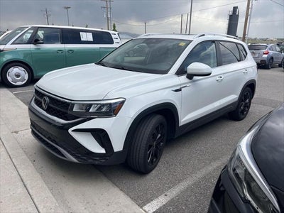 Photo of a 2023 Volkswagen Taos AWD SE 4motion 4DR SUV for sale