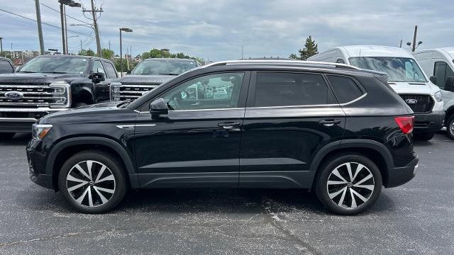 2022 Volkswagen Taos SE 4Motion