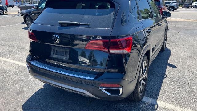 2022 Volkswagen Taos SE 4Motion