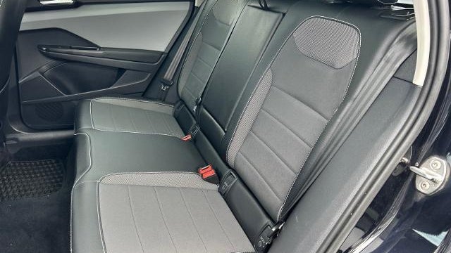 2022 Volkswagen Taos SE 4Motion