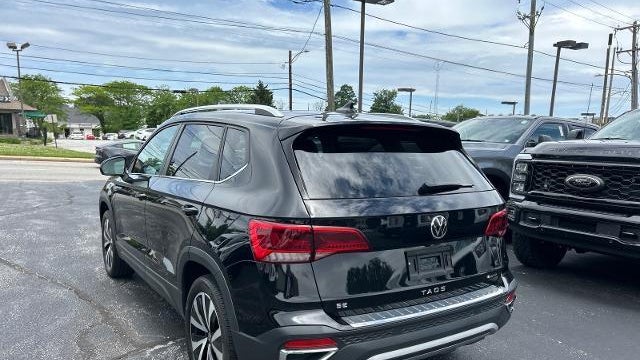 2022 Volkswagen Taos SE 4Motion