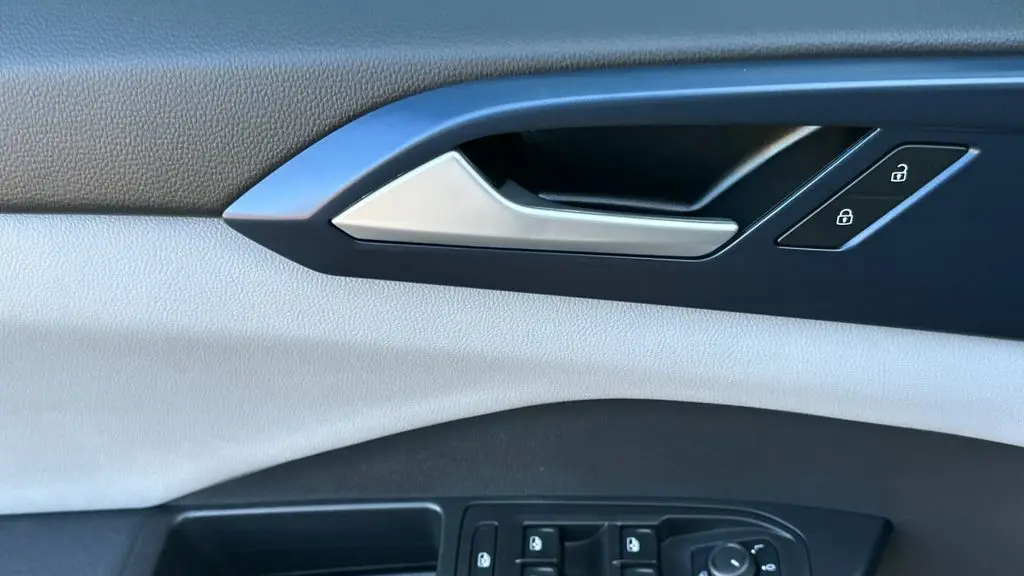 2022 Volkswagen Taos SE 4Motion