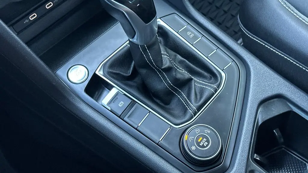 2022 Volkswagen Taos SE 4Motion