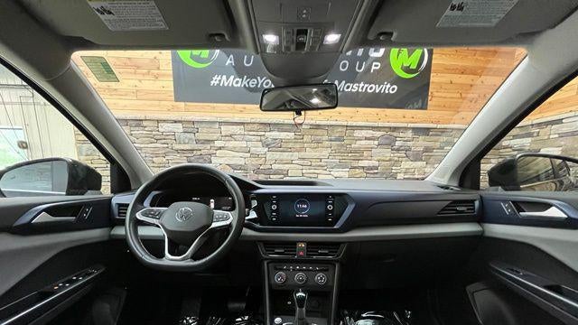 2022 Volkswagen Taos SE 4Motion