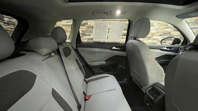2022 Volkswagen Taos SE 4Motion