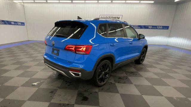 2022 Volkswagen Taos SE 4Motion