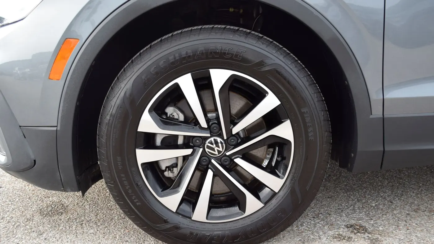 2023 Volkswagen Tiguan S