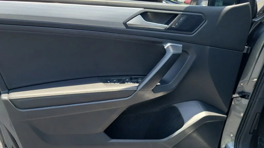 2023 Volkswagen Tiguan S
