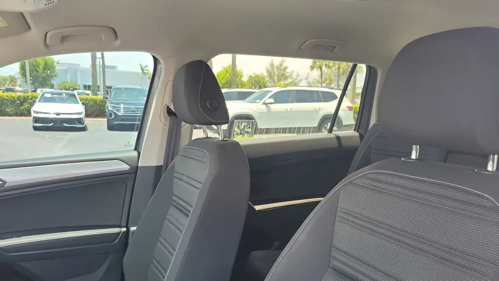 2023 Volkswagen Tiguan S