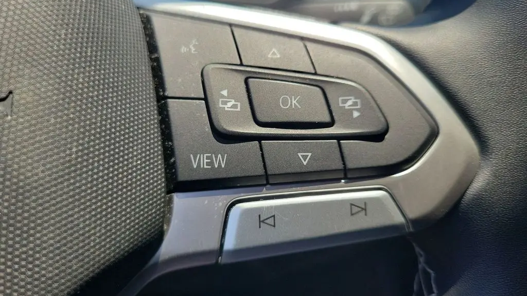 2023 Volkswagen Tiguan S