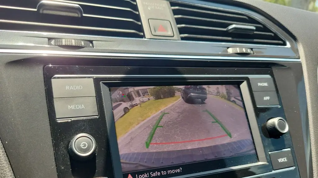 2023 Volkswagen Tiguan S