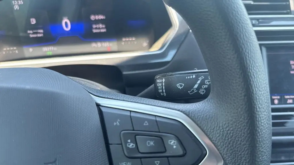 2023 Volkswagen Tiguan S