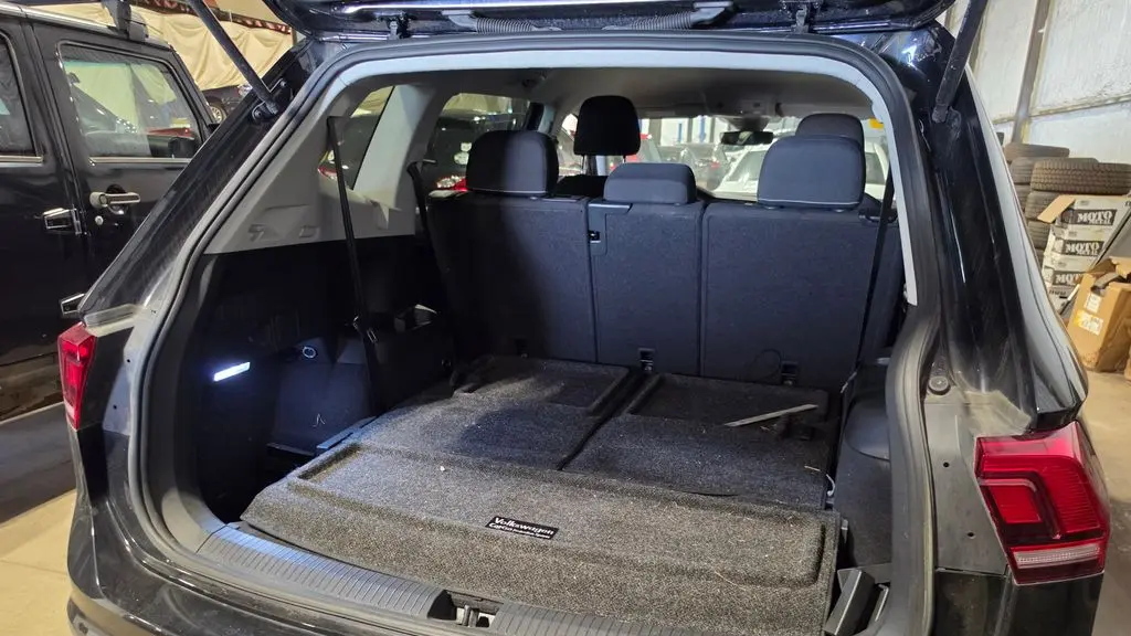 2023 Volkswagen Tiguan S