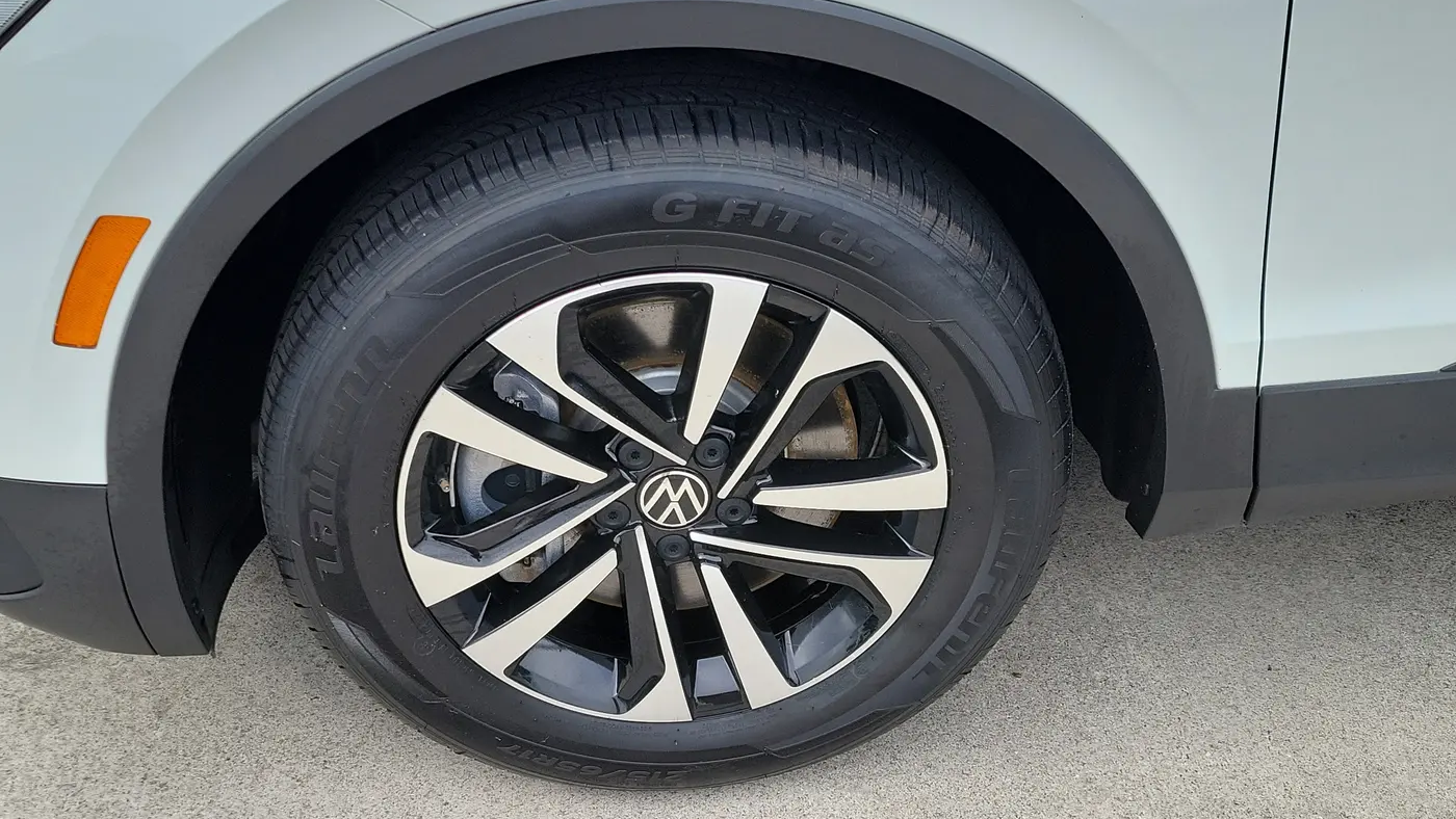 2023 Volkswagen Tiguan S