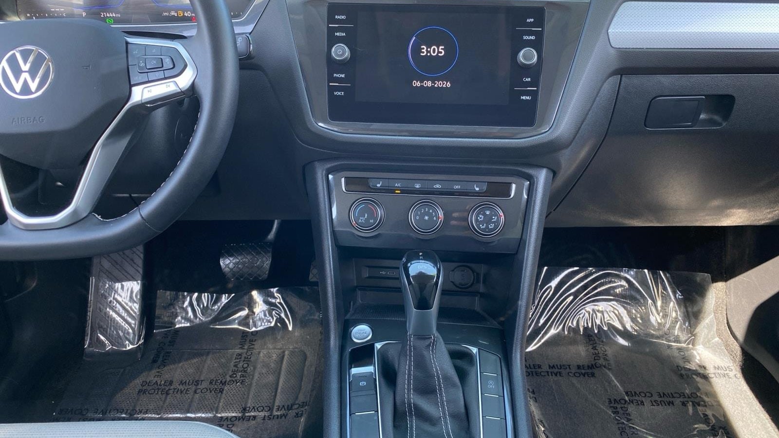 2024 Volkswagen Tiguan S