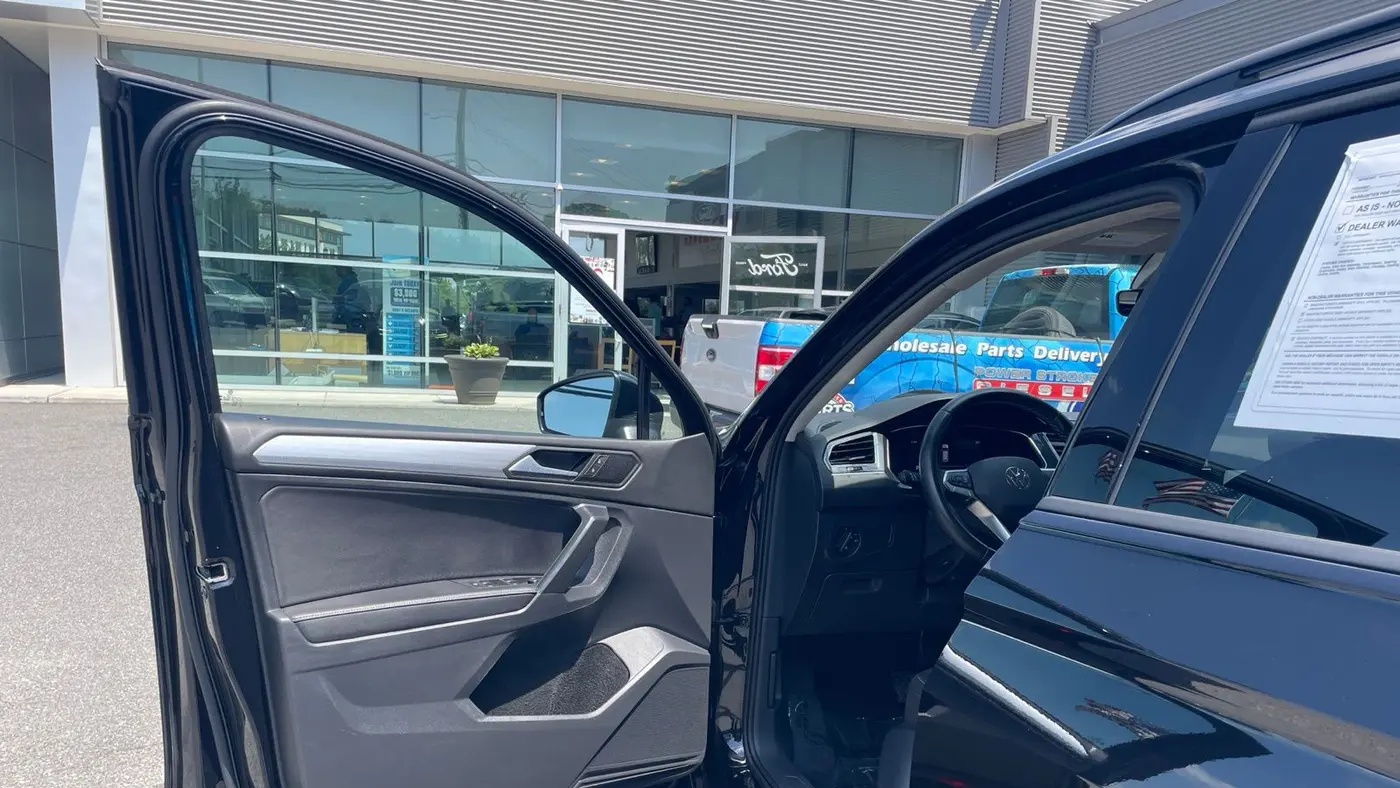 2023 Volkswagen Tiguan S