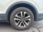 2024 Tiguan Thumbnail 12