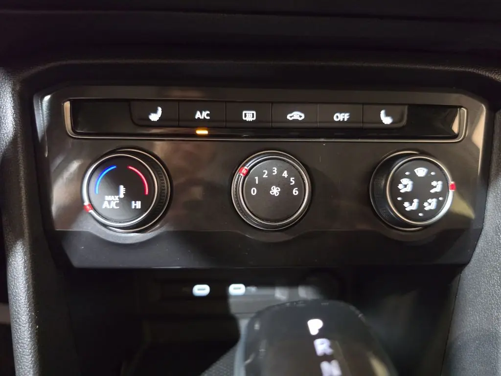 2023 Volkswagen Tiguan - $17,745