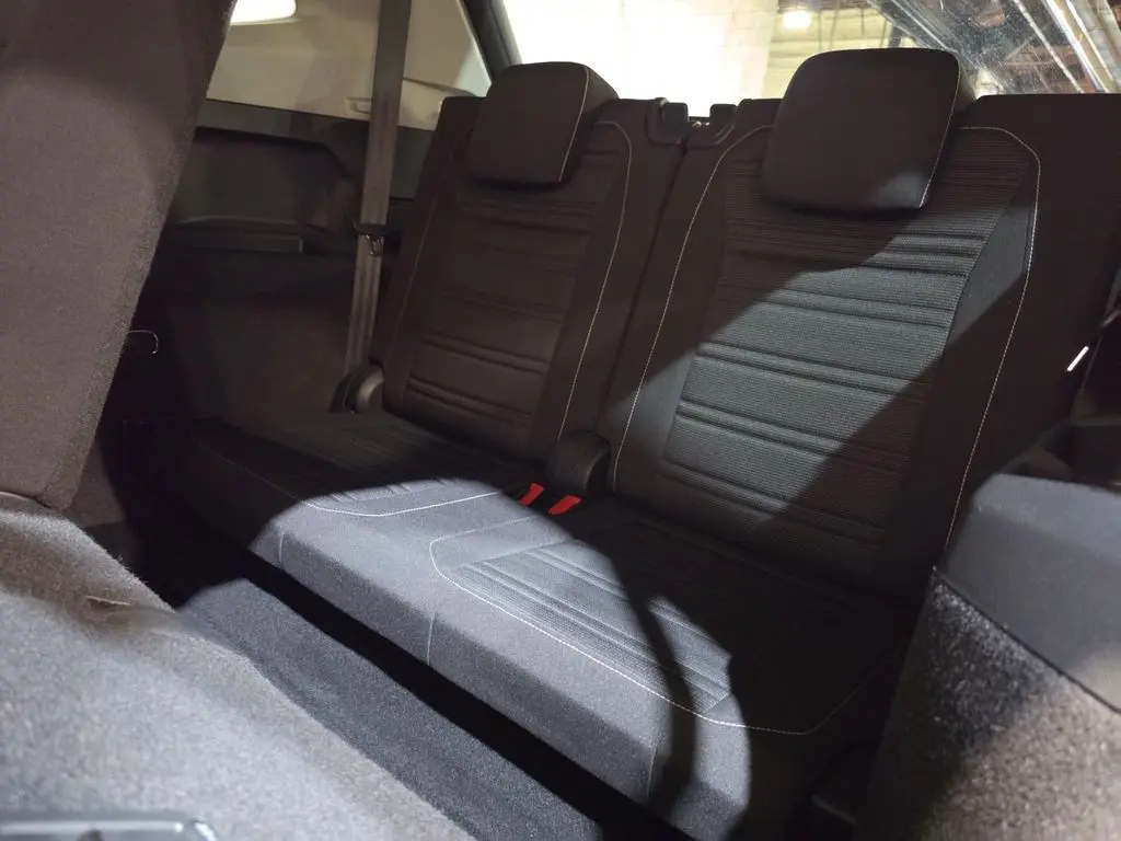 2023 Volkswagen Tiguan - $17,745