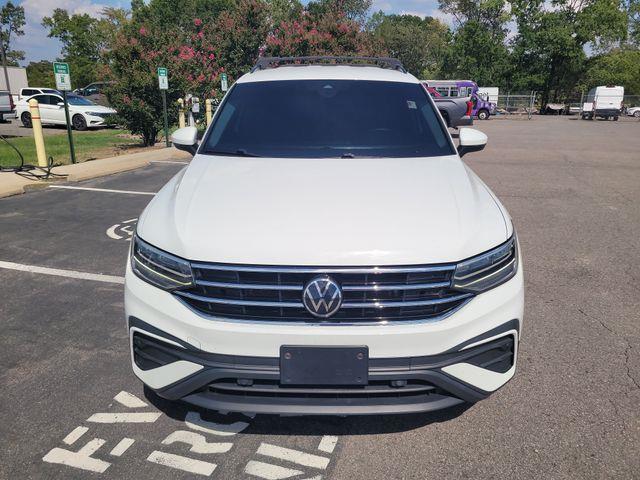 2024 Volkswagen Tiguan S — photo 1 of 24