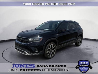 Photo of a 2022 Volkswagen Taos SE 4DR SUV for sale