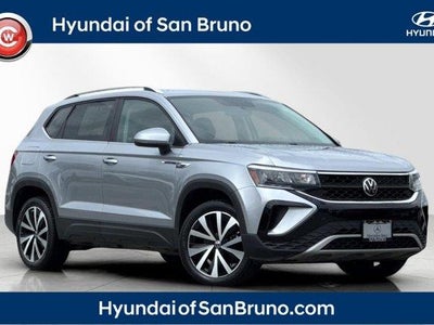 Photo of a 2022 Volkswagen Taos SE 4DR SUV for sale