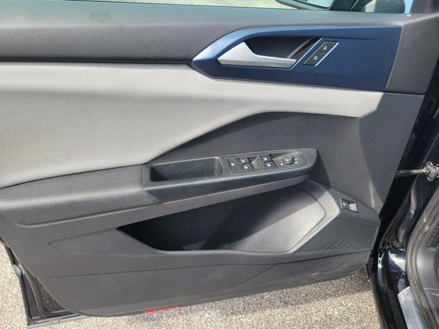 2022 Volkswagen Taos - $14,991